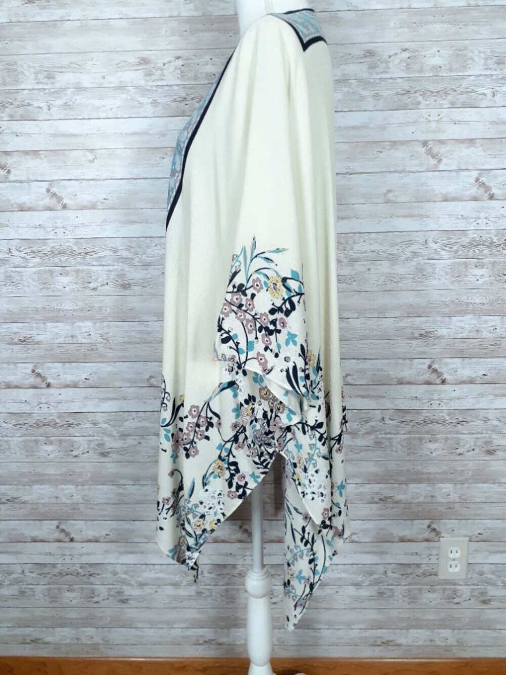 Ana Womens Open Front Kimono One Size Pale Pink Wildflower Blue Trim Beach 955A - Picture 5 of 7